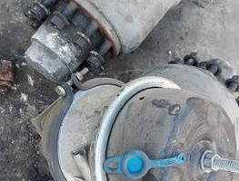 MOZZI 10 FORI BPW CON VALVOLA A FRENO