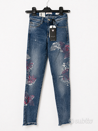 Guess Sexy Curve jeans skinny ricamo floreale rosa
