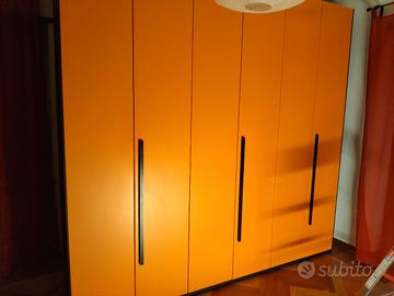 Armadio 6 ante. No mondo convenienza Ikea o simili
