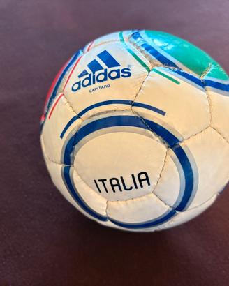 Pallone-Adidas Capitano Italia