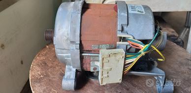 Motore lavatrice Sangiorgio 