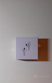 AirPods 4 Con Cancellazione Attiva Del Rumore