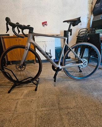 scott addict + bundle completo garmin 