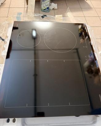 Piano induzione Samsung NZ64K7757BK 4 fuochi