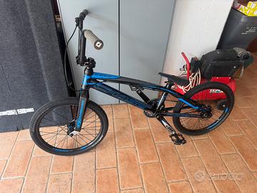 Bicicletta bmx
