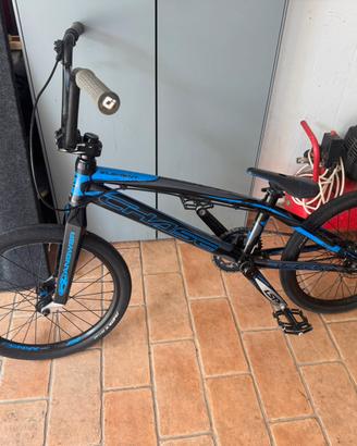 Bicicletta bmx PRO 20 X 1.50