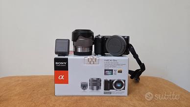 Sony Nex 5n + Sony 18-55mm f 3.5 5.6