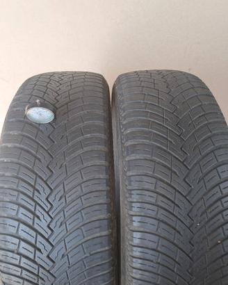 215/60/17 Pirelli usate all season