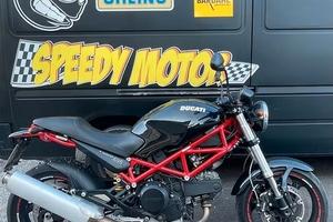 Ducati Monster 695