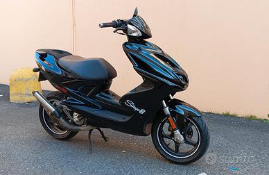 Yamaha Aerox R 