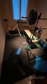 Pavimento gommato piastrelle mattonelle palestra