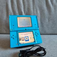 Nintendo DSi Azzurro con caricatore 