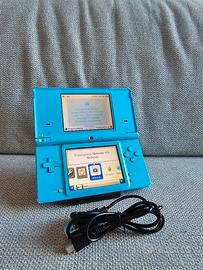 Nintendo DSi Azzurro con caricatore 