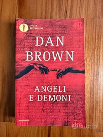 Dan Brown - Angeli e Demoni