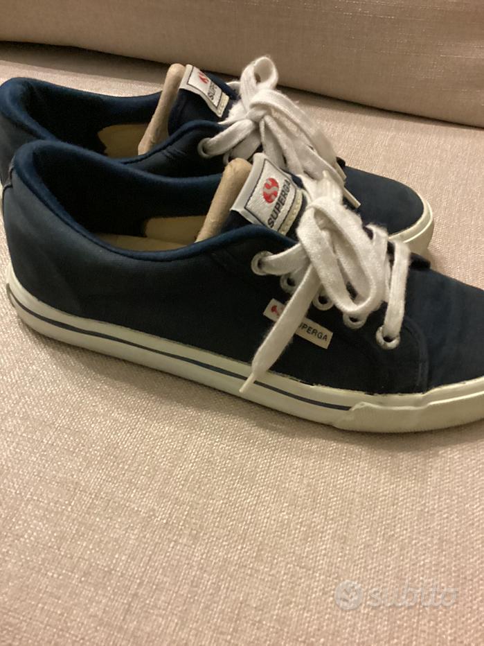 Superga senza lacci Vendita in Abbigliamento e accessori Subito