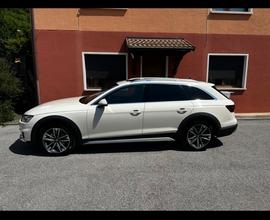 Audi A4 ALLROAD 40 tdi 4 Stronic identily contrast