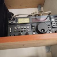 IC r7000 ricevitore bande amatoriali