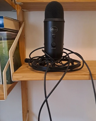 Microfono Blue Yeti + supporto antichoc