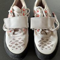 Scarpe atletica (lanci)