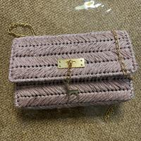 Pochette rosa fatta a mano