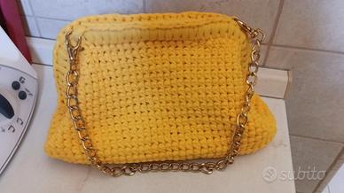 Borsa fatta a mano all'uncinetto3