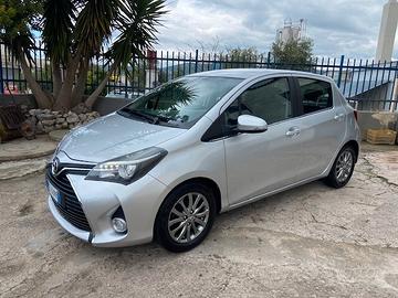 Toyota Yaris 1.4 D-4D 5 porte Lounge