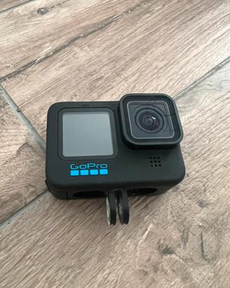 GoPro 10 black + accessori