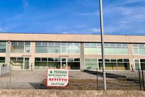 CAPANNONE A PALAZZOLO SULL'OGLIO