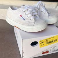 Scrpe bimbo superga