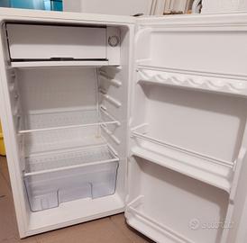 Frigorifero  91 litri (Ideale taverna o campeggio)