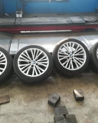 Ottimi cerchi in lega 18" BMW Serie 5 E61 xDrive