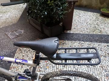 bici da trekking in originale con cambio shiymano