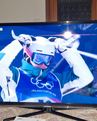 televisore Samsung smart 40 pollici