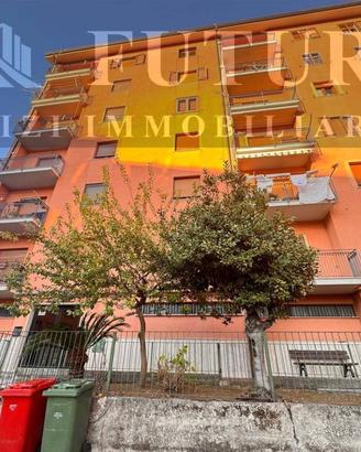Appartamento di 77 m² con 3 locali e posto auto a 