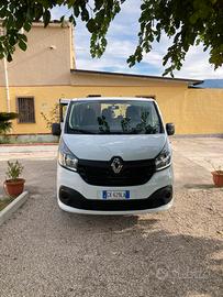 Renault trafic 9 posti