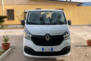 Renault trafic 9 posti