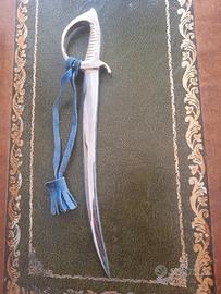 Tagliacarte daga carabinieri