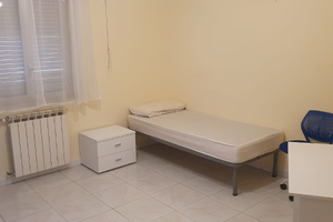 Camera singola a studentessa