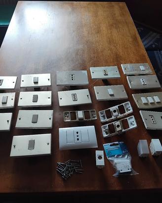 materiale elettrico 