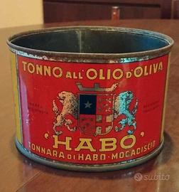 Antica scatola di latta