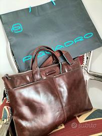 Super borsa tracolla PIQUADRO pelle COME NUOVA 