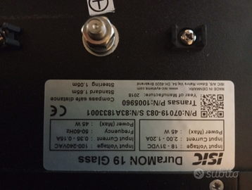 Monitor ecdis più tastiere transas