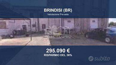 Immobile in asta di 963 m² a Brindisi