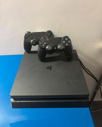 ps4 slim 1TB + 2 controller + monitor Samsung 27”