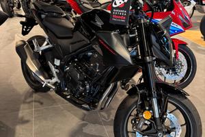 Honda Hornet 500 e-Clutch ABS