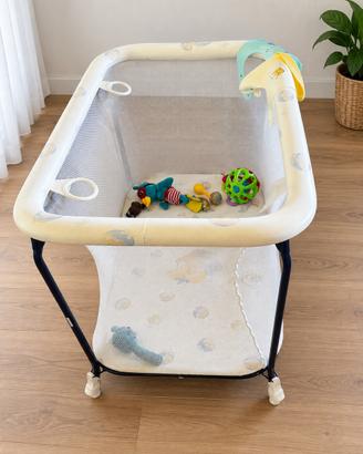 Box bimbo con tappeto gioco e accessori