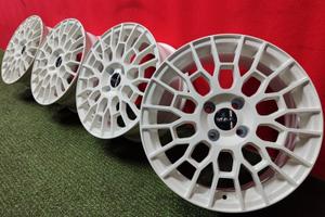 Cerchi Renault Citroen Opel Peugeot Alfa Fiat R17