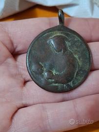 Medaglia antica religiosa