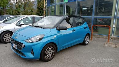 Hyundai i10 1.0 Benzina – Anno 2022 – Bicolore