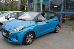 Hyundai i10 1.0 Benzina – Anno 2022 – Bicolore